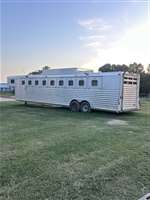 2004 8 horse 4 Star 8-11Horse