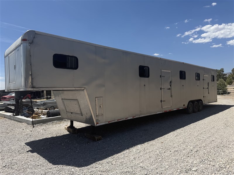 Trailer Photo 17
