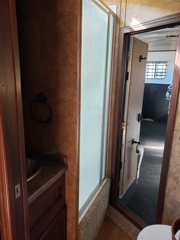 Trailer Photo 27