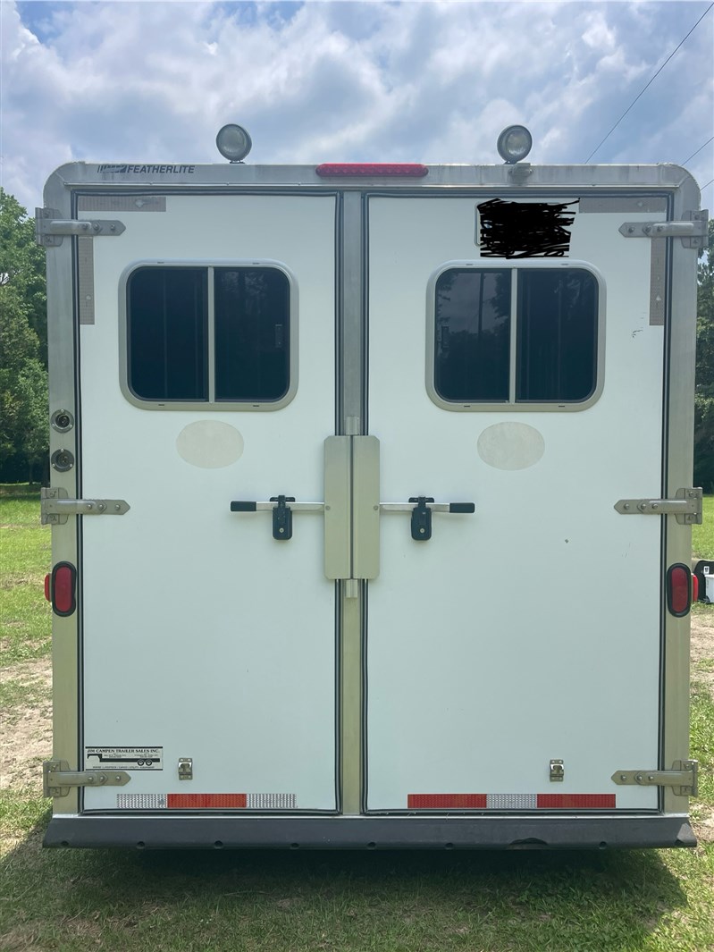 2003 Featherlite 8547