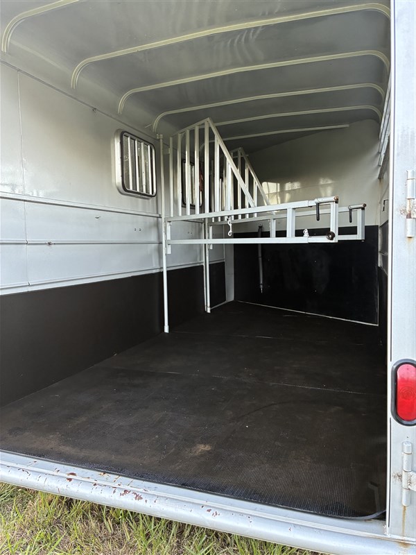 Trailer Photo 8