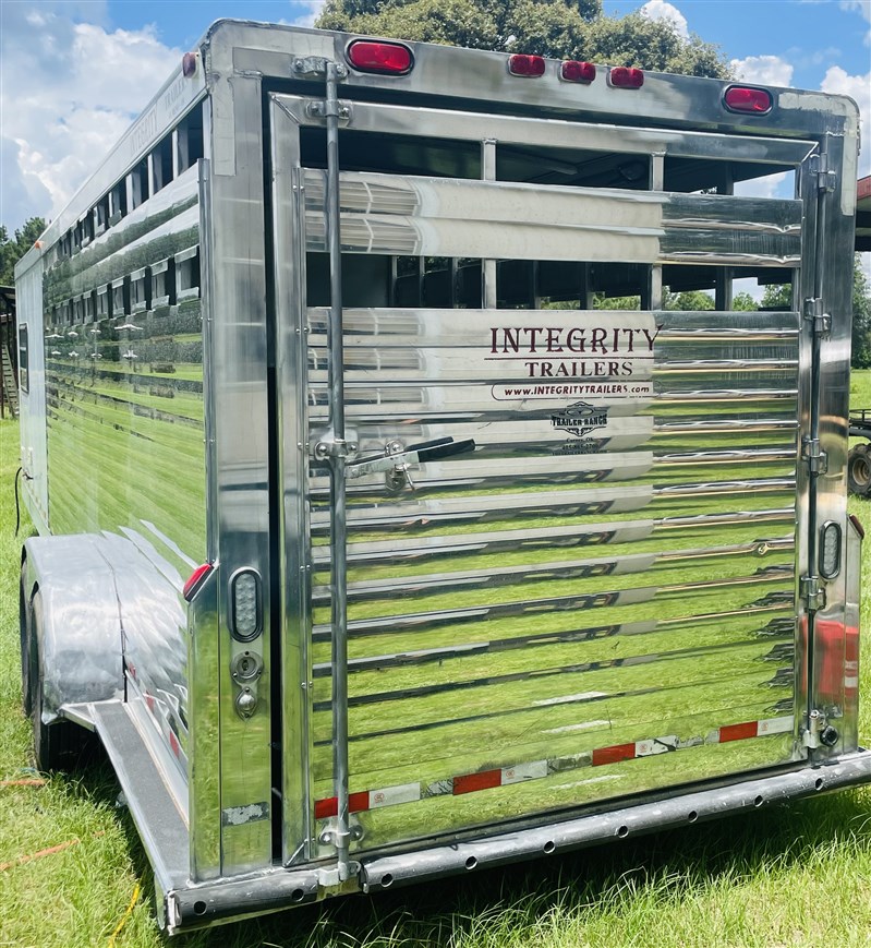 2004 Integrity 4