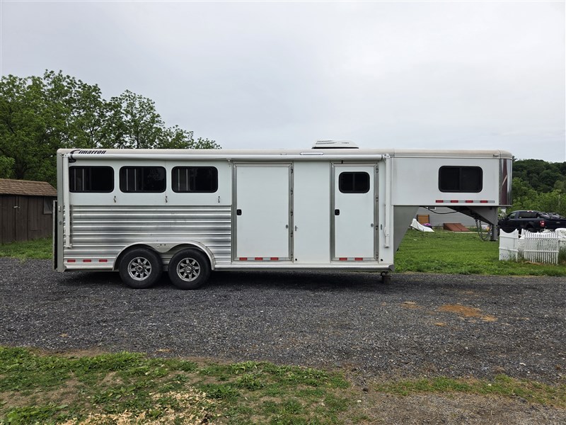 Trailer Photo 2