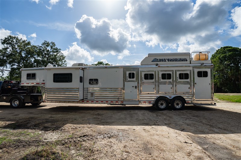 Trailer Photo 16