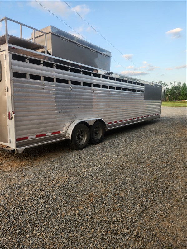Trailer Photo 6