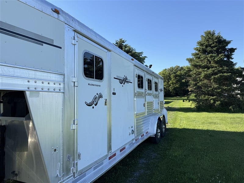 Trailer Photo 3