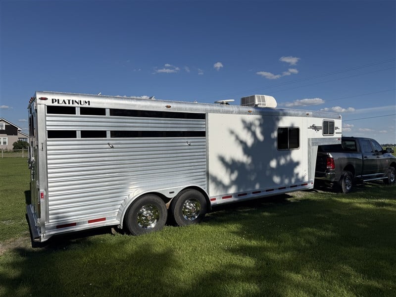 Trailer Photo 10