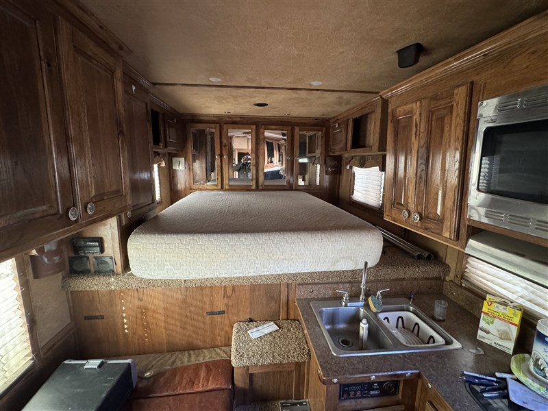 Trailer Photo 18