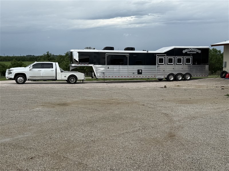 Trailer Photo 9
