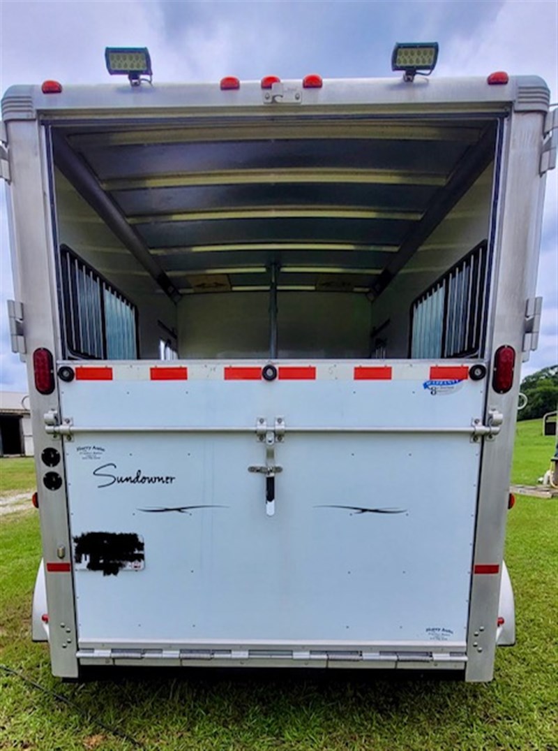 Trailer Photo 6