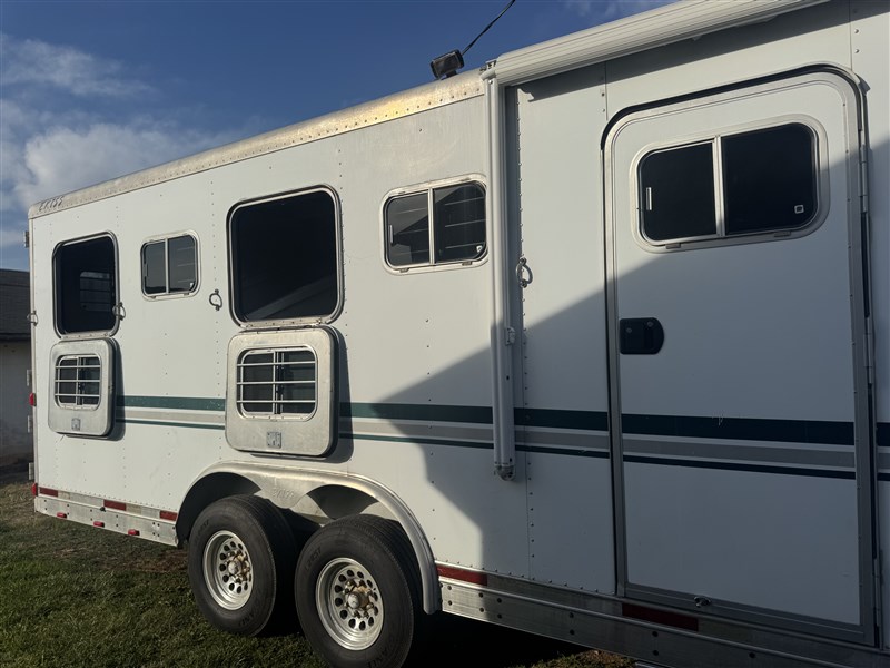 Trailer Photo 3