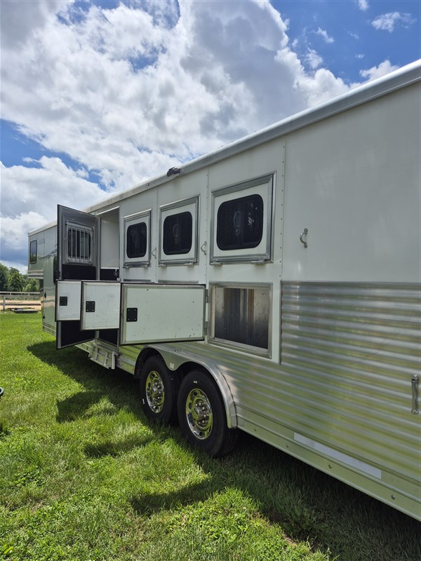 Trailer Photo 20