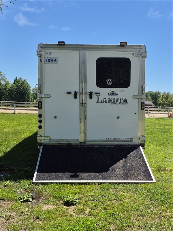 Trailer Photo 4