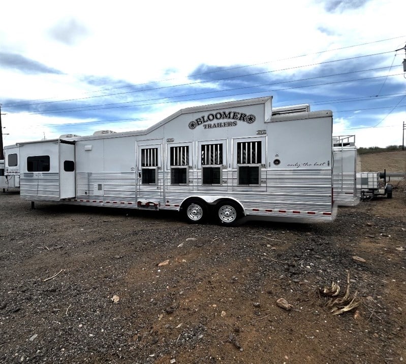 Trailer Photo 2