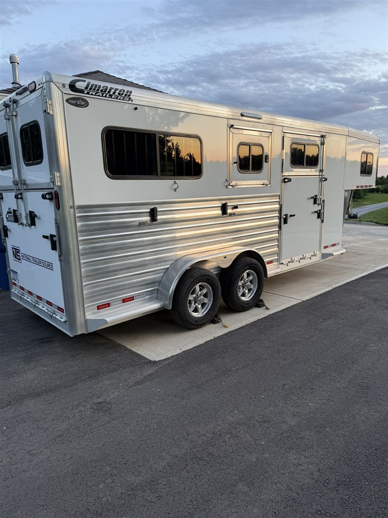 Trailer Photo 2