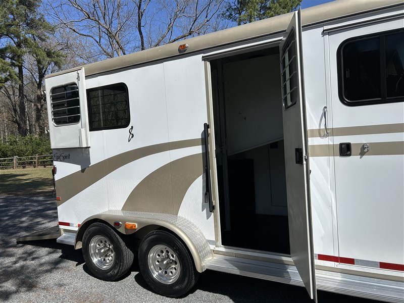 Trailer Photo 10