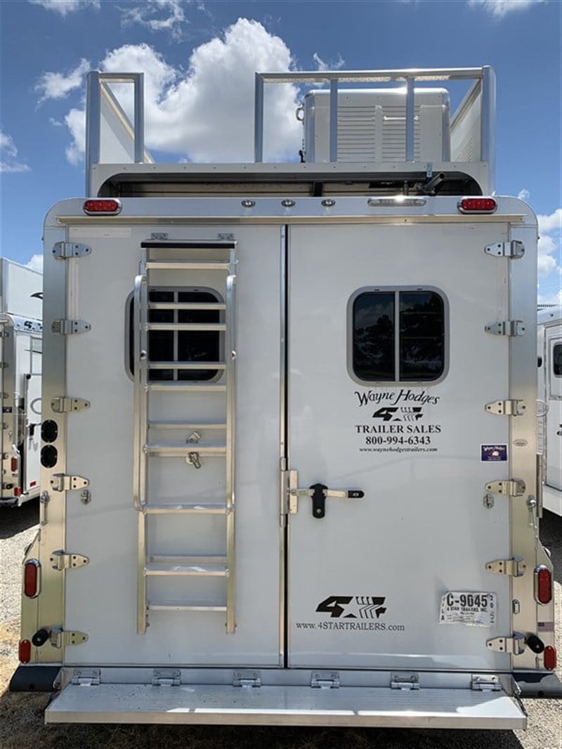 Trailer Photo 3
