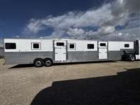 2012 4 Star 6-9 Horse H2H