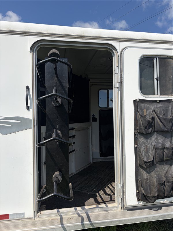 Trailer Photo 6