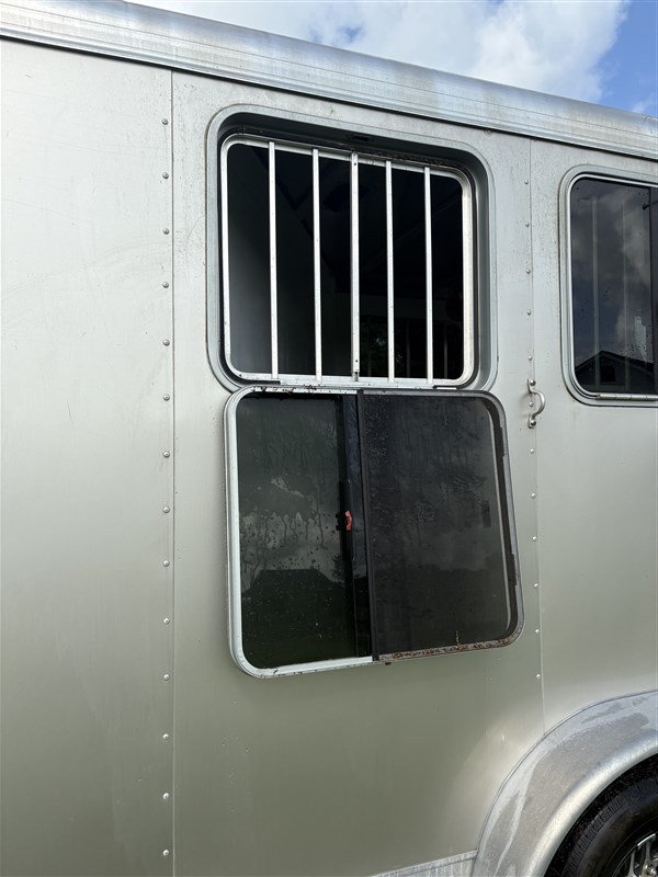 Trailer Photo 9