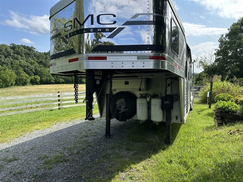 Trailer Photo 16