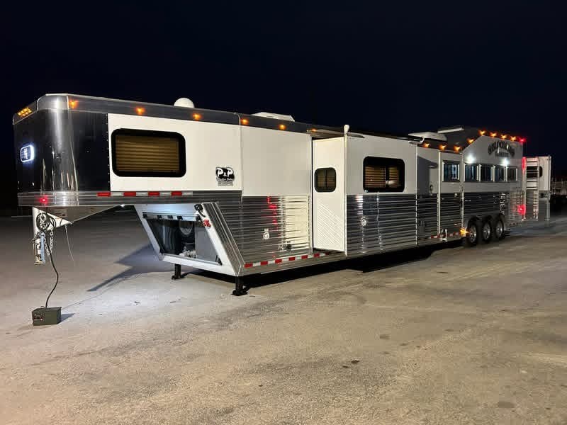 Trailer Photo 23