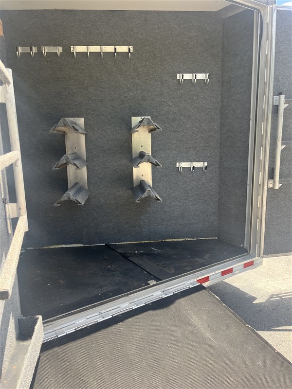 Trailer Photo 4