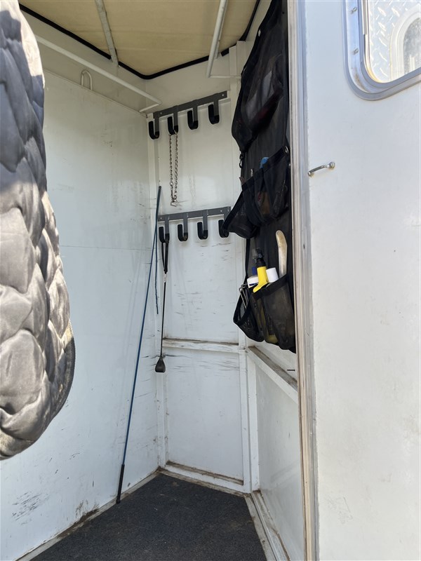 Trailer Photo 14