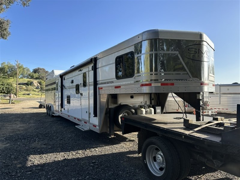 Trailer Photo 11