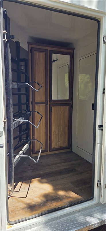 Trailer Photo 7