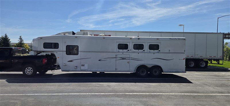 Trailer Photo 3