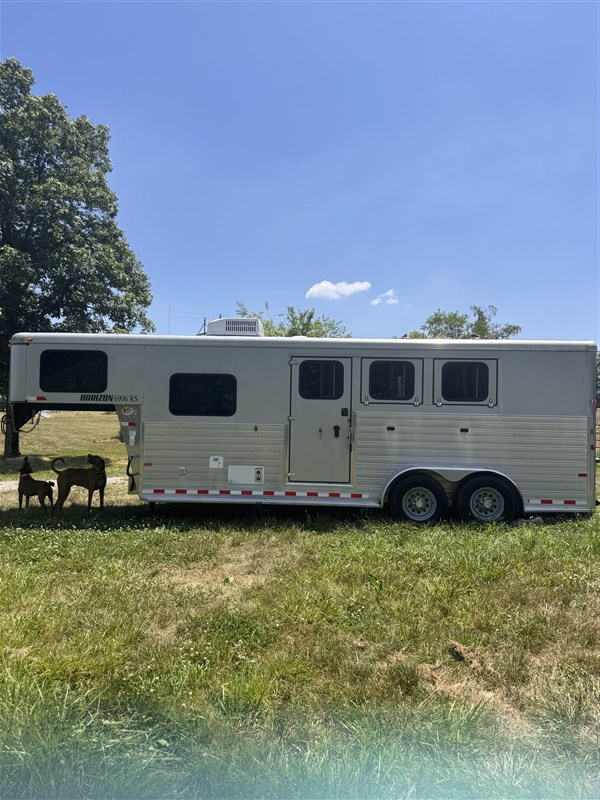 Trailer Photo 24