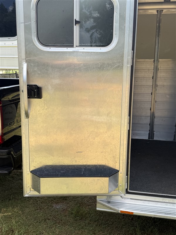 Trailer Photo 20
