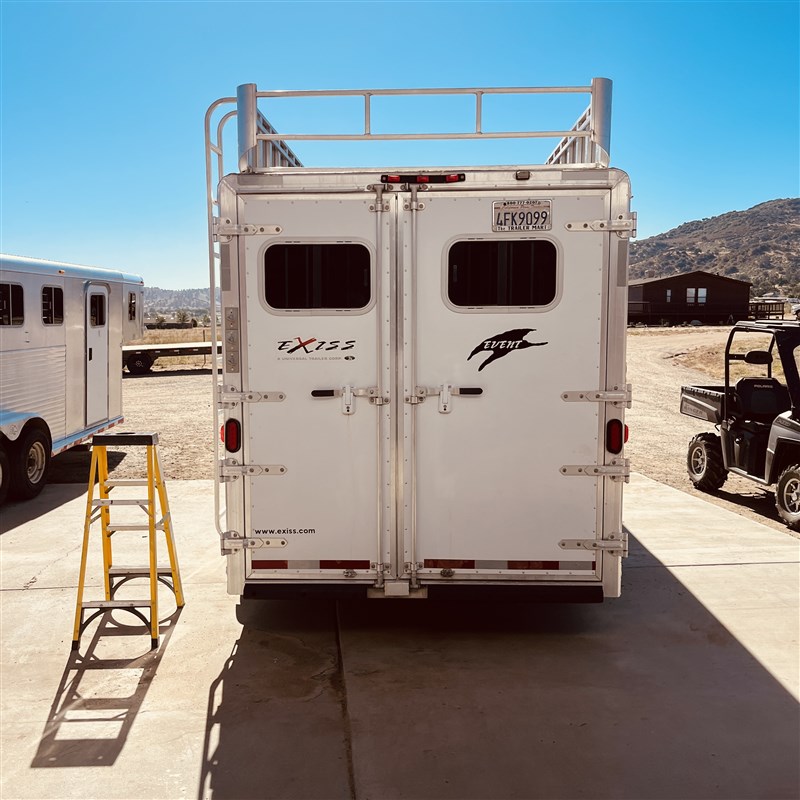 Trailer Photo 8