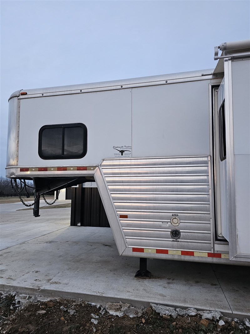 Trailer Photo 3
