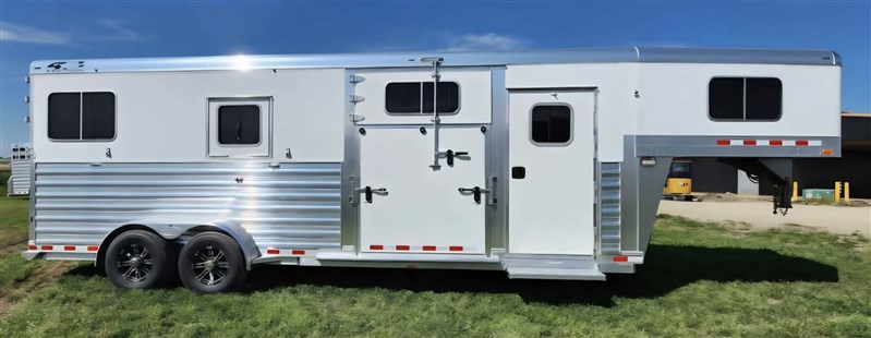 Trailer Photo 3