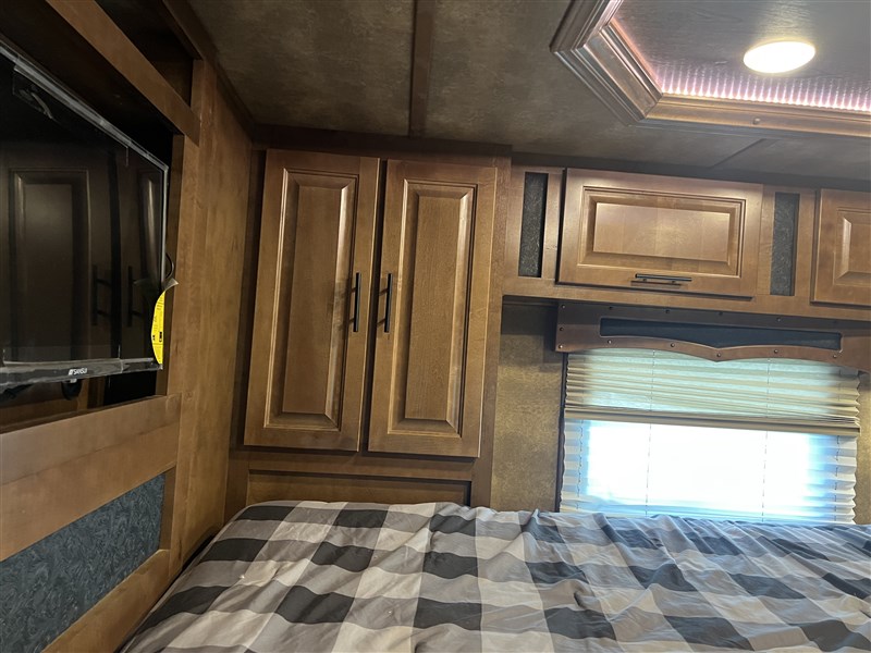 Trailer Photo 15