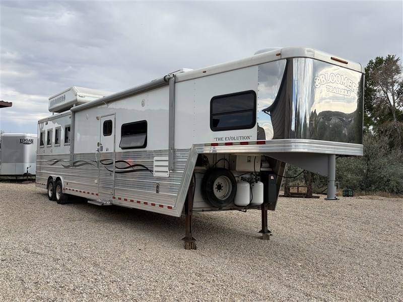 Trailer Photo 3