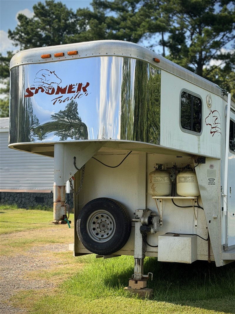 Trailer Photo 3