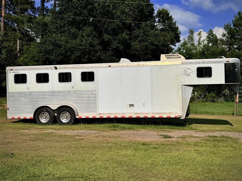 Trailer Photo 2