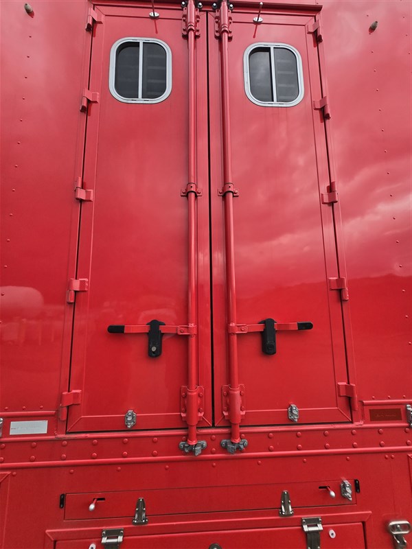Trailer Photo 7