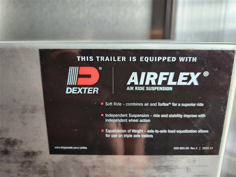Trailer Photo 12