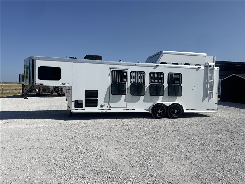 Trailer Photo 3