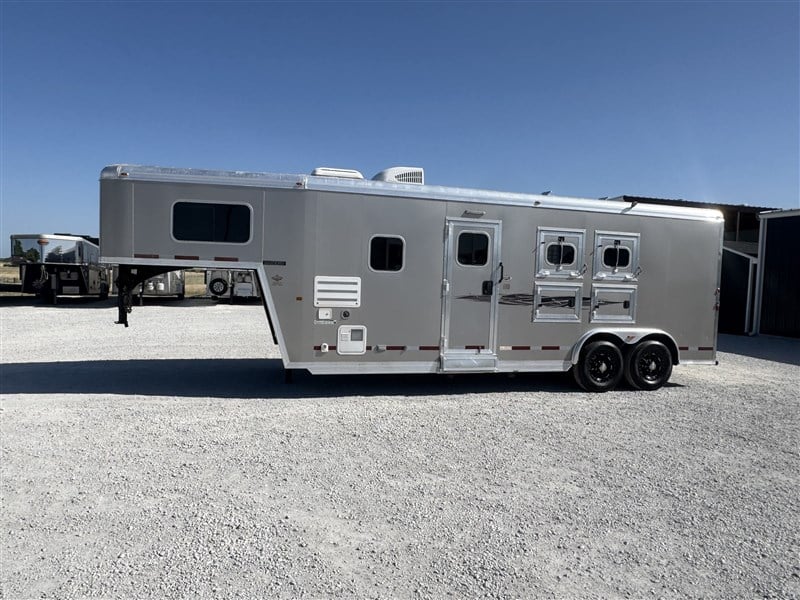 Trailer Photo 5