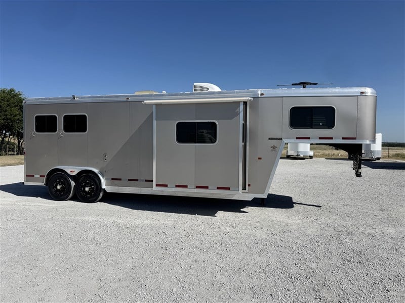 Trailer Photo 6