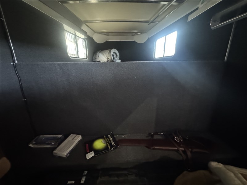 Trailer Photo 13