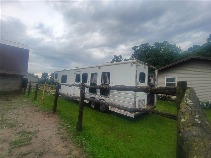 Trailer Photo 2