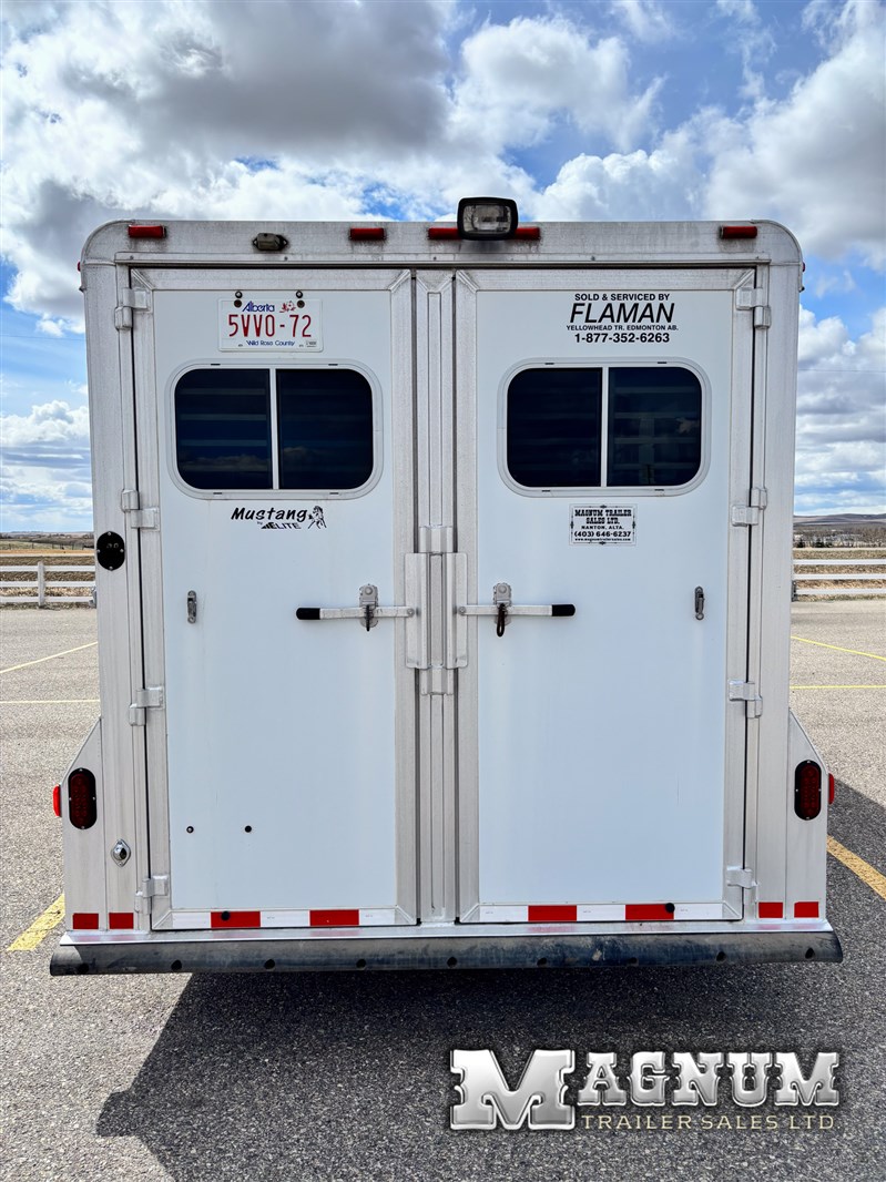 Trailer Photo 16
