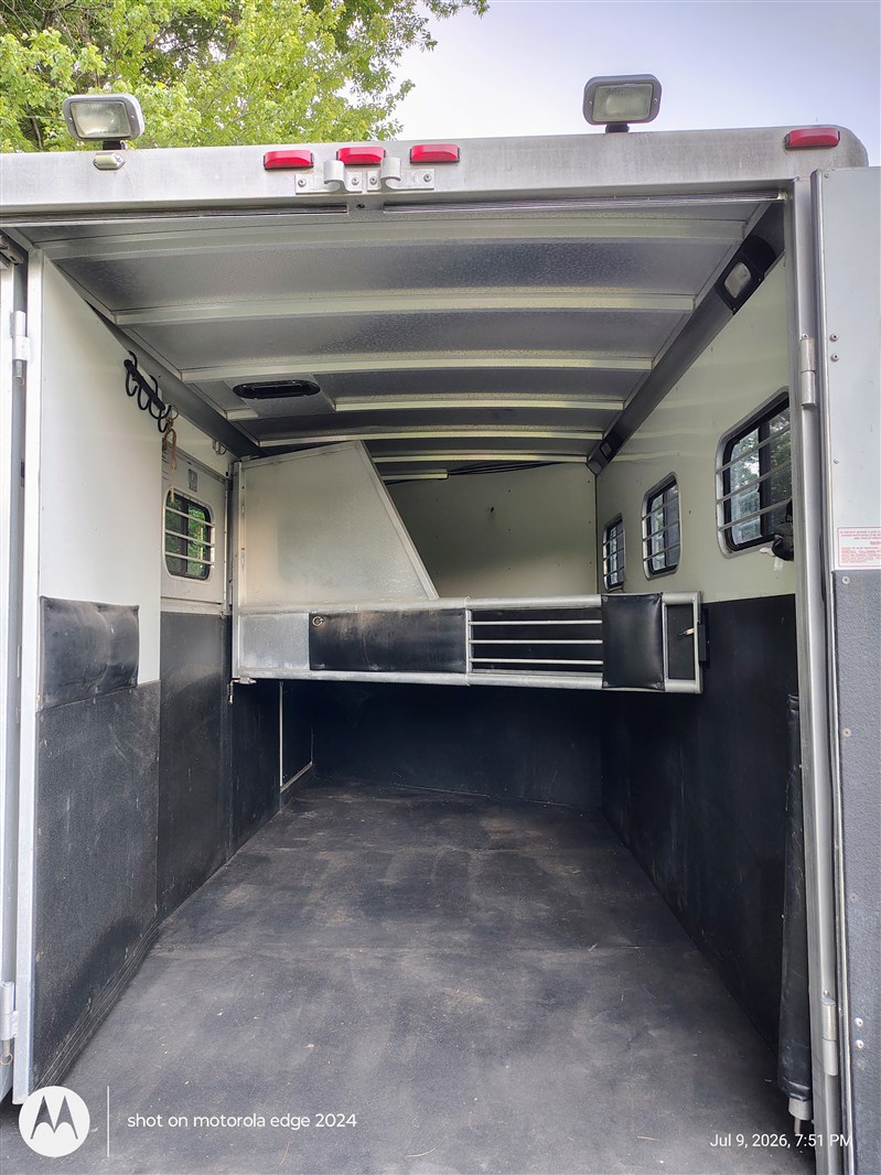Trailer Photo 3