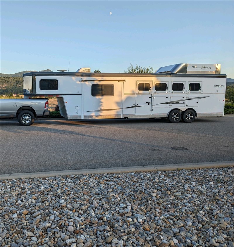 Trailer Photo 6
